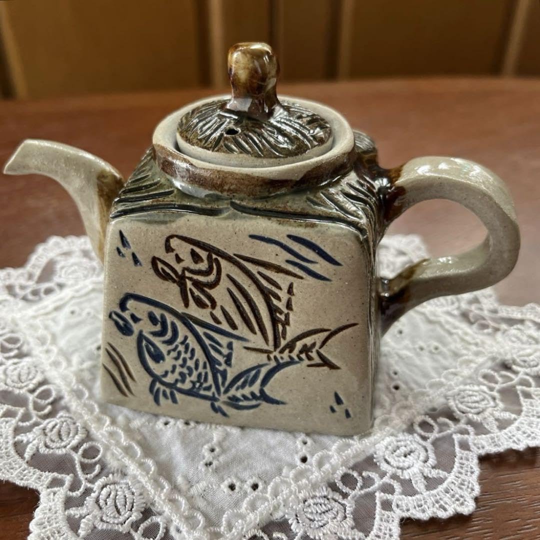 希少骨董抹茶盌(碗 )壺屋焼(琉球焼) 小橋川永弘作 茶碗 美品 箱 醤油